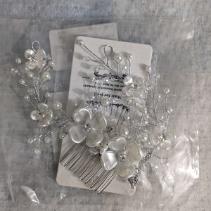 Bridal Hair Clip/Comb. White. NWT